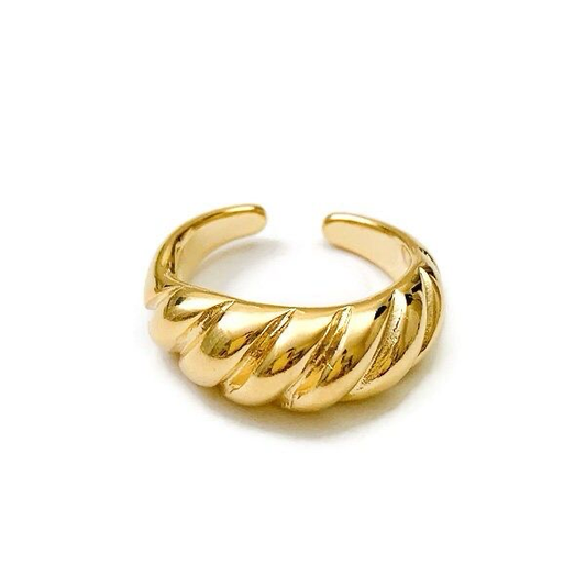 AJ Twisted Ring